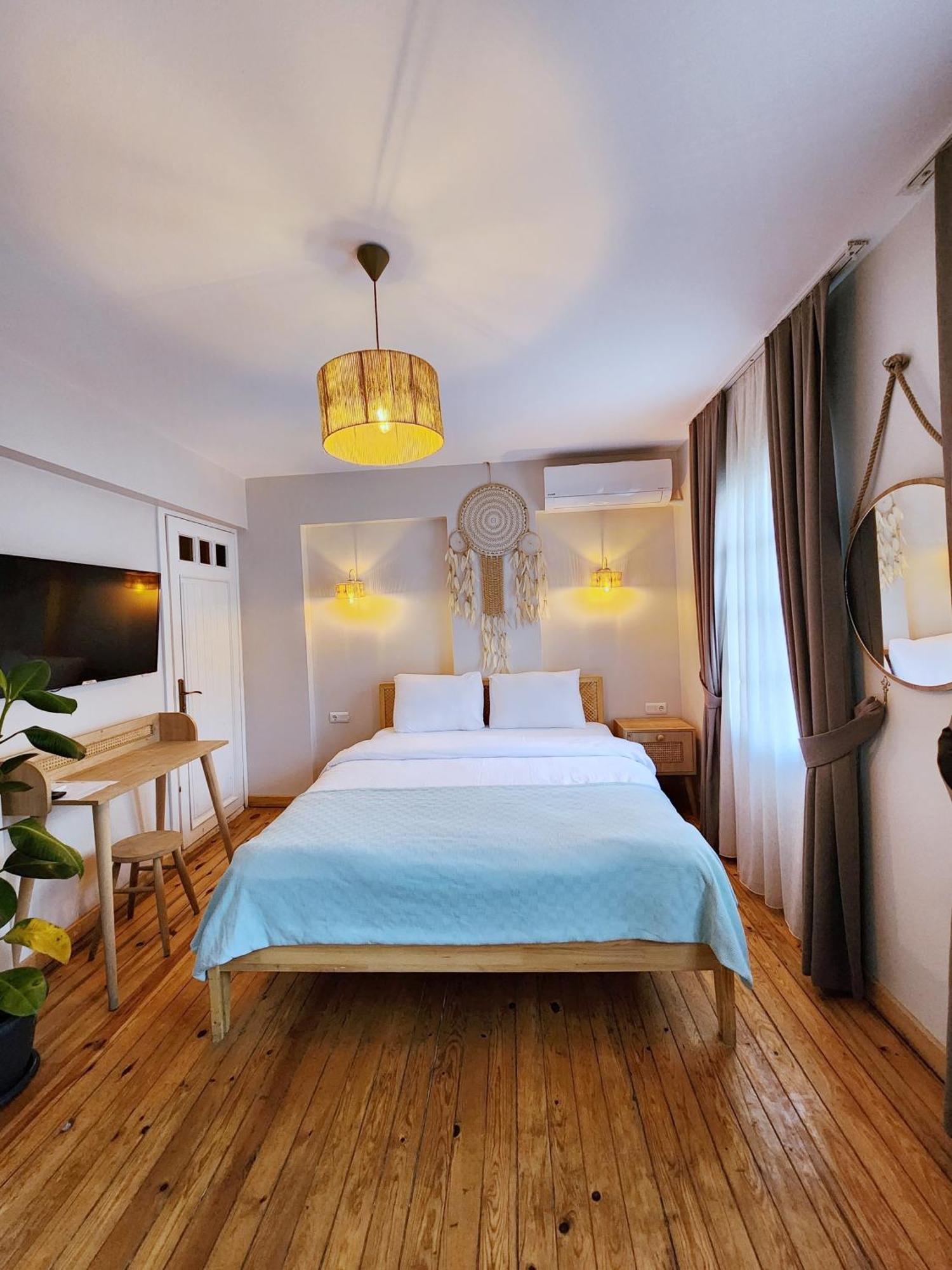 Aya Butik Otel Адалар Экстерьер фото