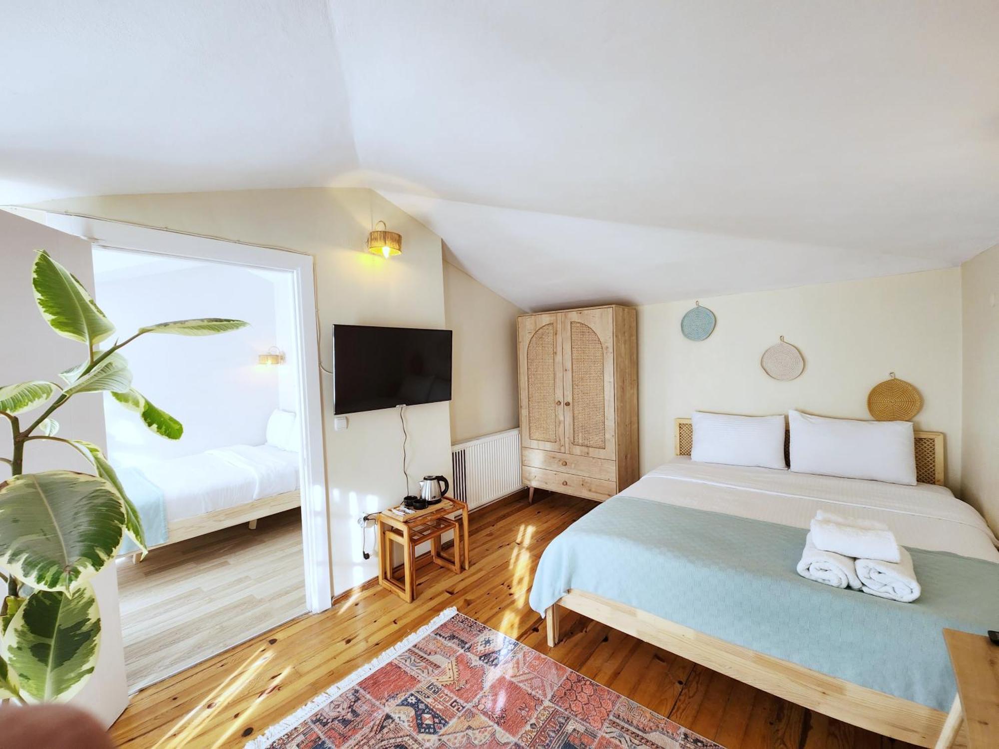 Aya Butik Otel Адалар Экстерьер фото